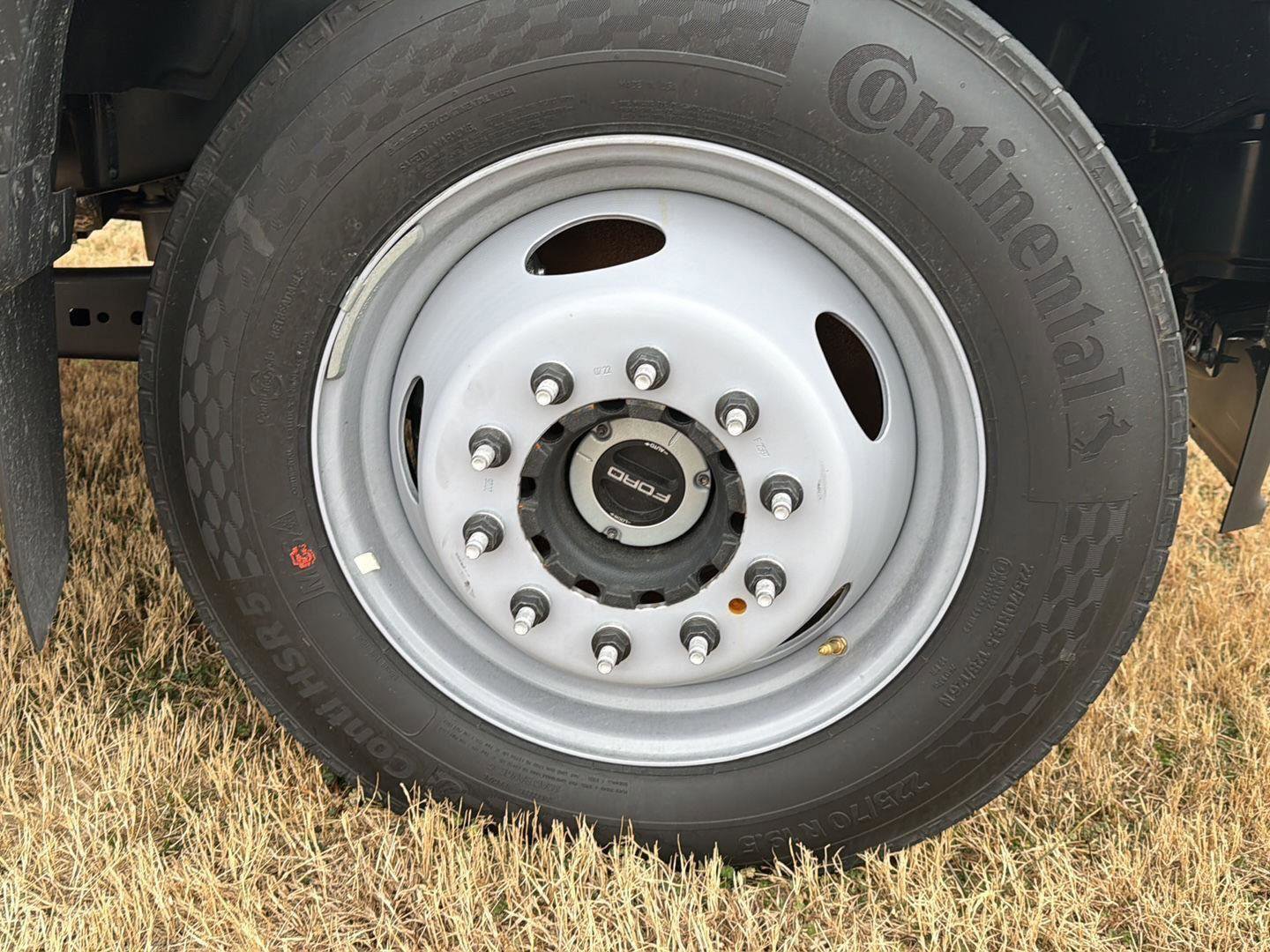 New 2026 Ford F550 4x4 Crew Cab image 5