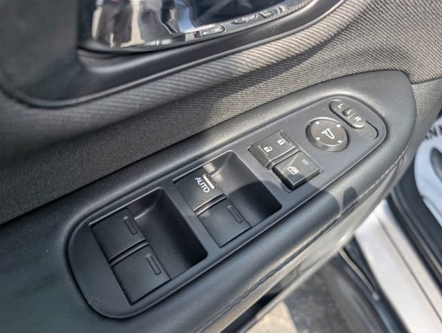 Used 2019 Honda HR-V Sport image 16