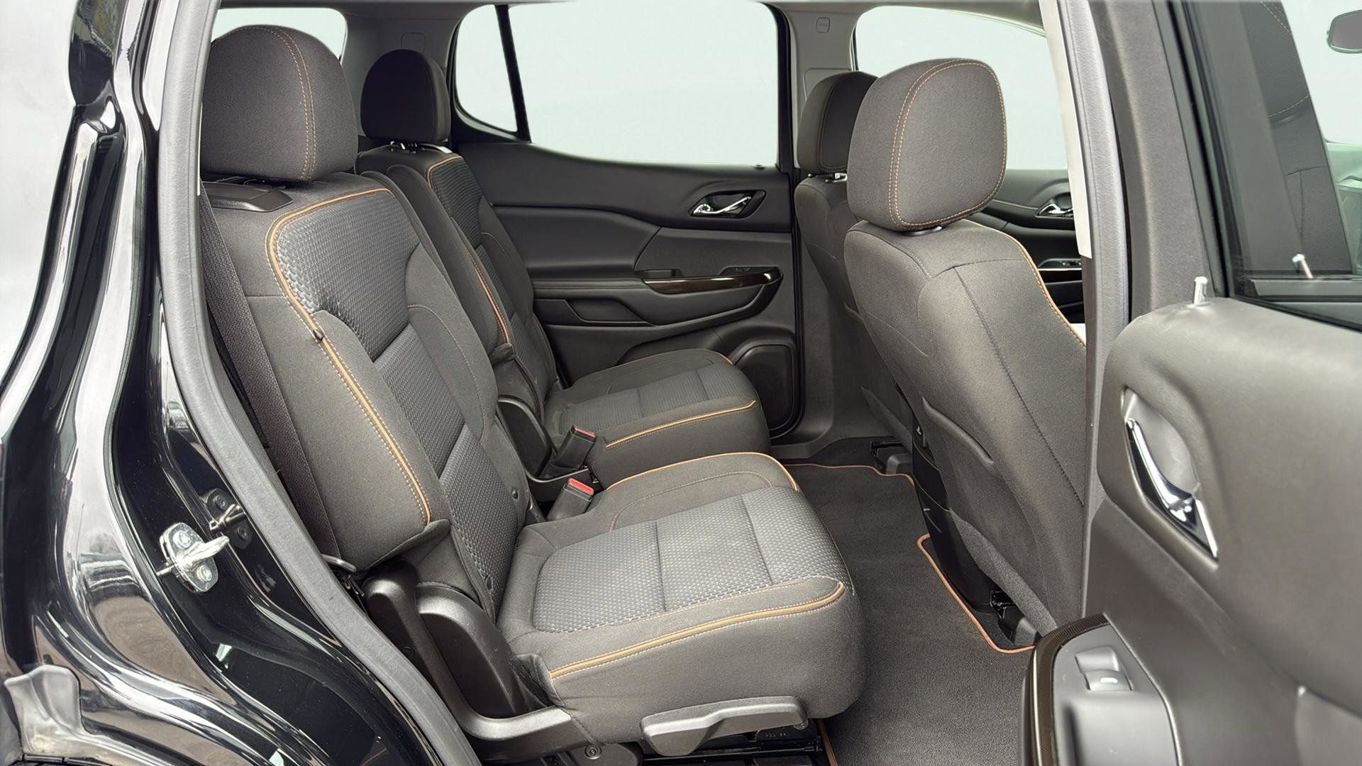 Used 2023 GMC Acadia AT4 AWD/4WD image 17