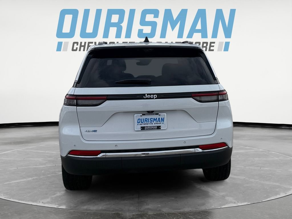 Used 2023 Jeep Grand Cherokee 4WD 4xe w/ Luxury Tech Group II image 5