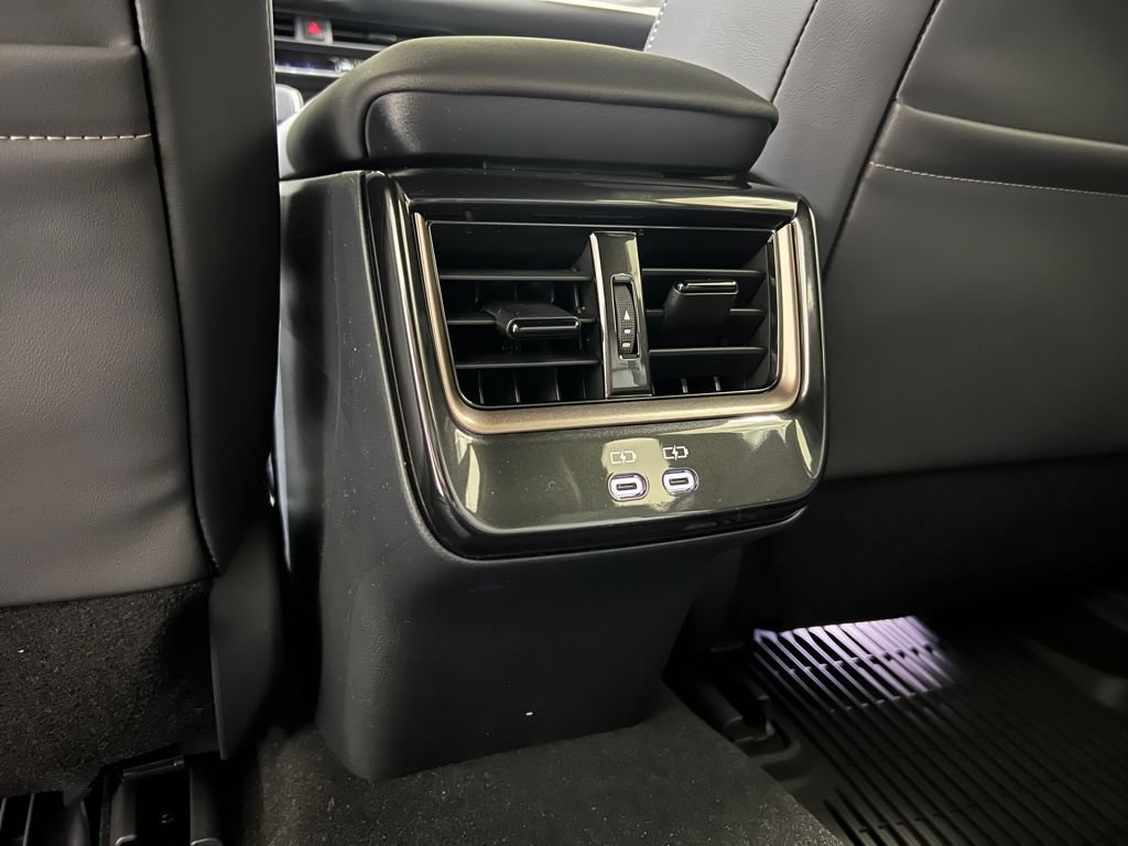 New 2026 Toyota Crown Signia AWD/4WD image 15
