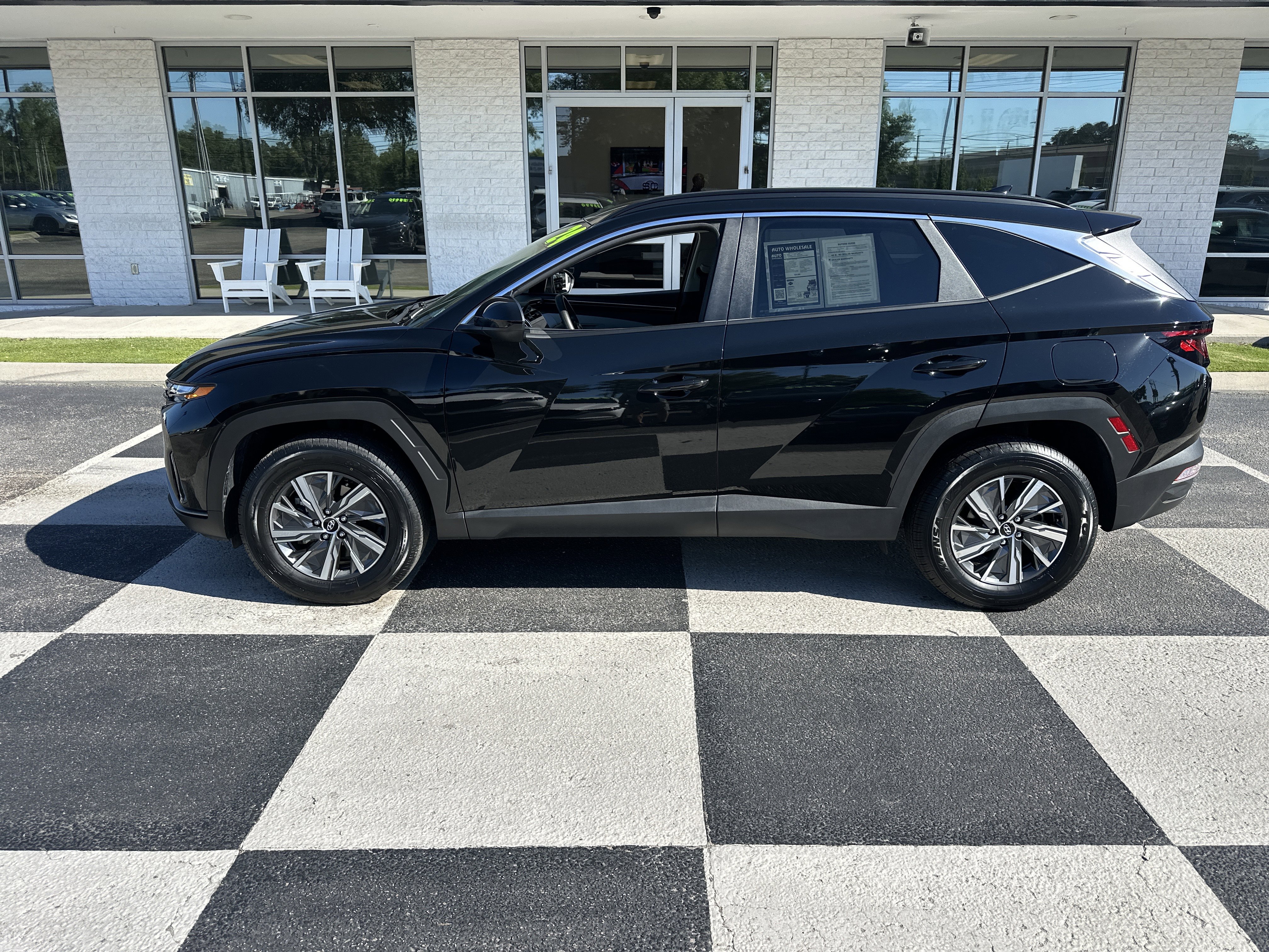 Used 2024 Hyundai Tucson Blue AWD/4WD image 1