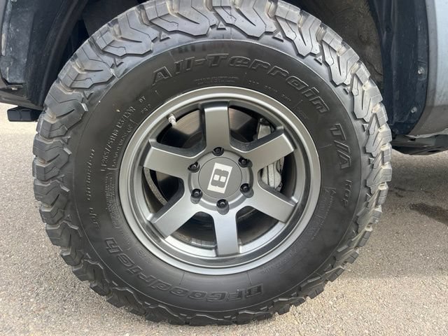 Used 2020 Toyota Tacoma TRD Off-Road w/ TRD Premium Off Road Package AWD/4WD image 5