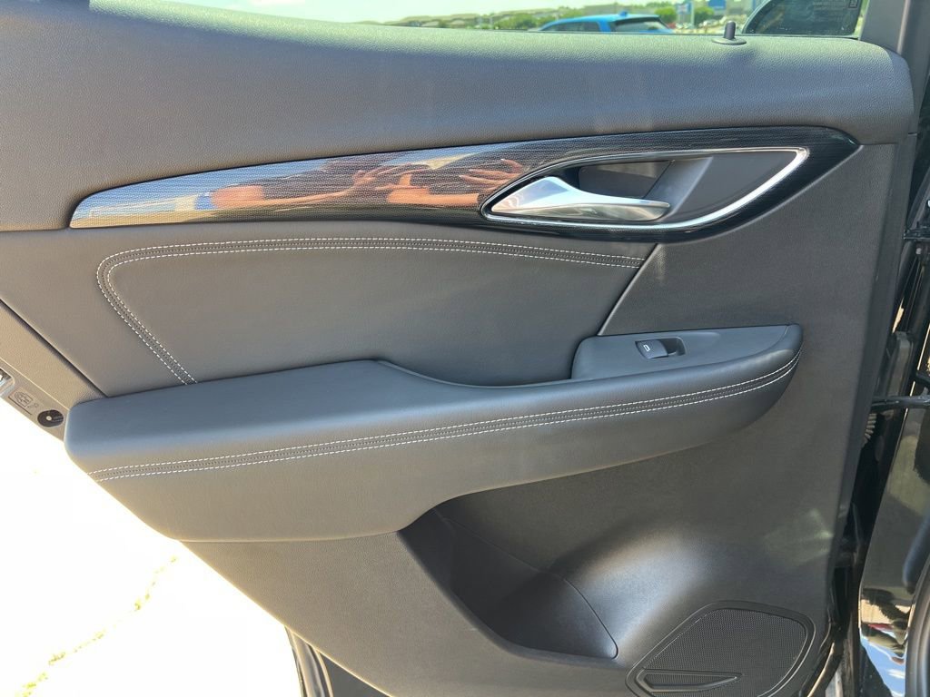 Used 2023 Buick Envision Essence w/ Sport Touring Package FWD image 19