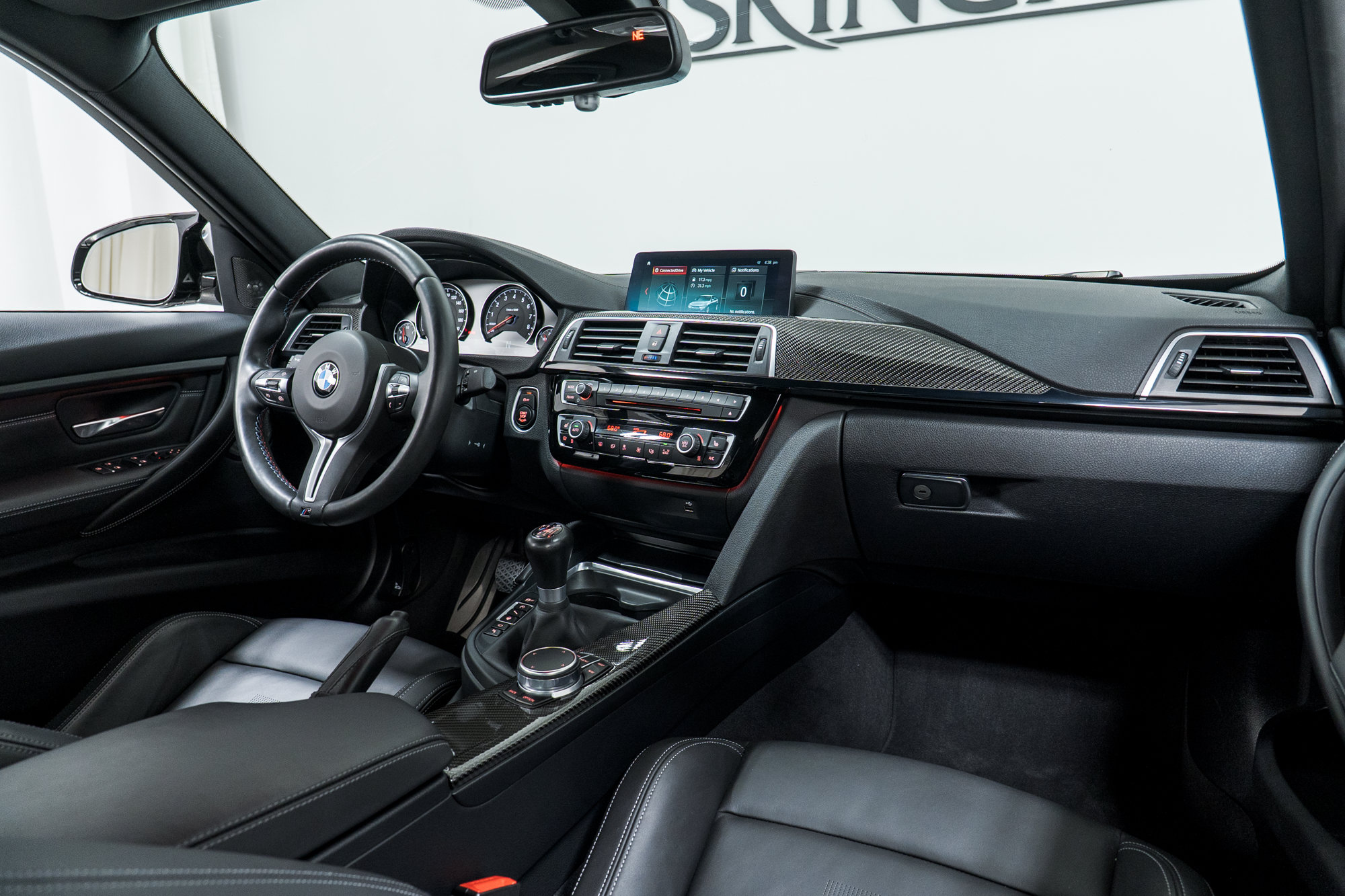 Used 2018 BMW M3 RWD image 15