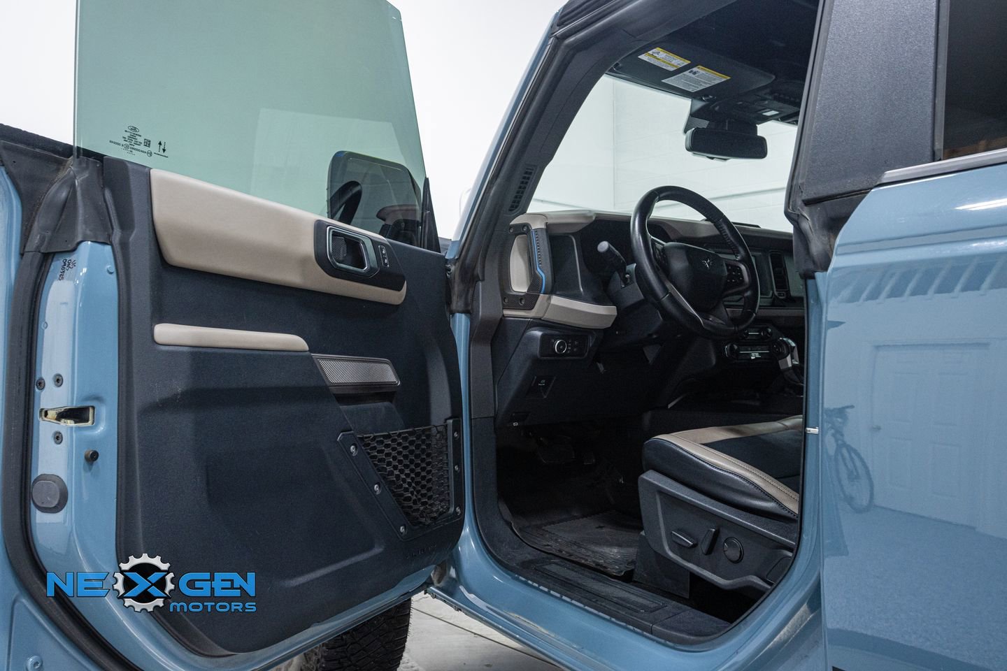 Used 2022 Ford Bronco Wildtrak image 9