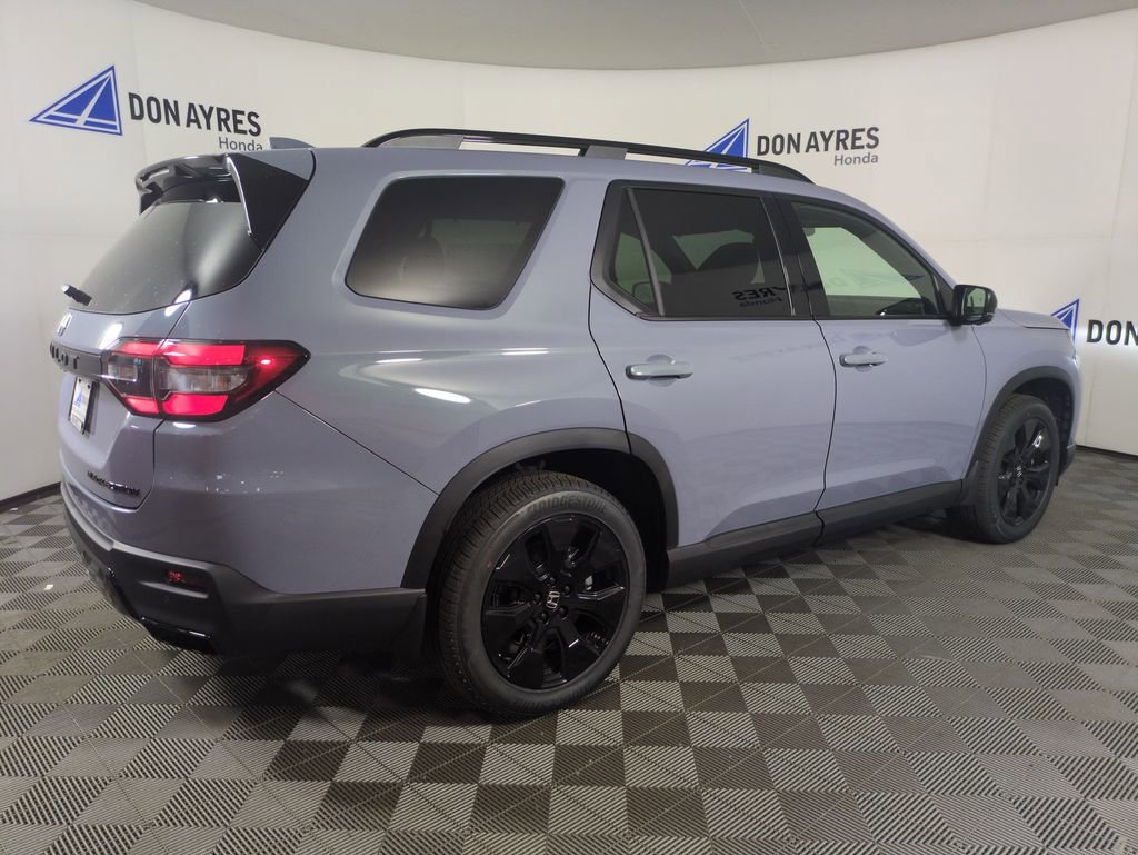New 2026 Honda Pilot Black Edition image 5
