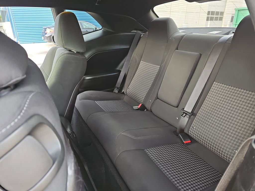 Used 2019 Dodge Challenger SXT image 13