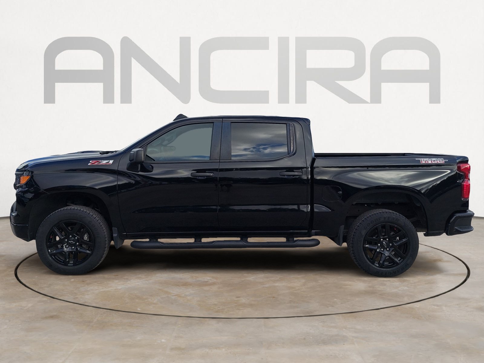 Used 2022 Chevrolet Silverado 1500 Custom Trail Boss w/ LPO, Dark Essentials Package AWD/4WD image 7