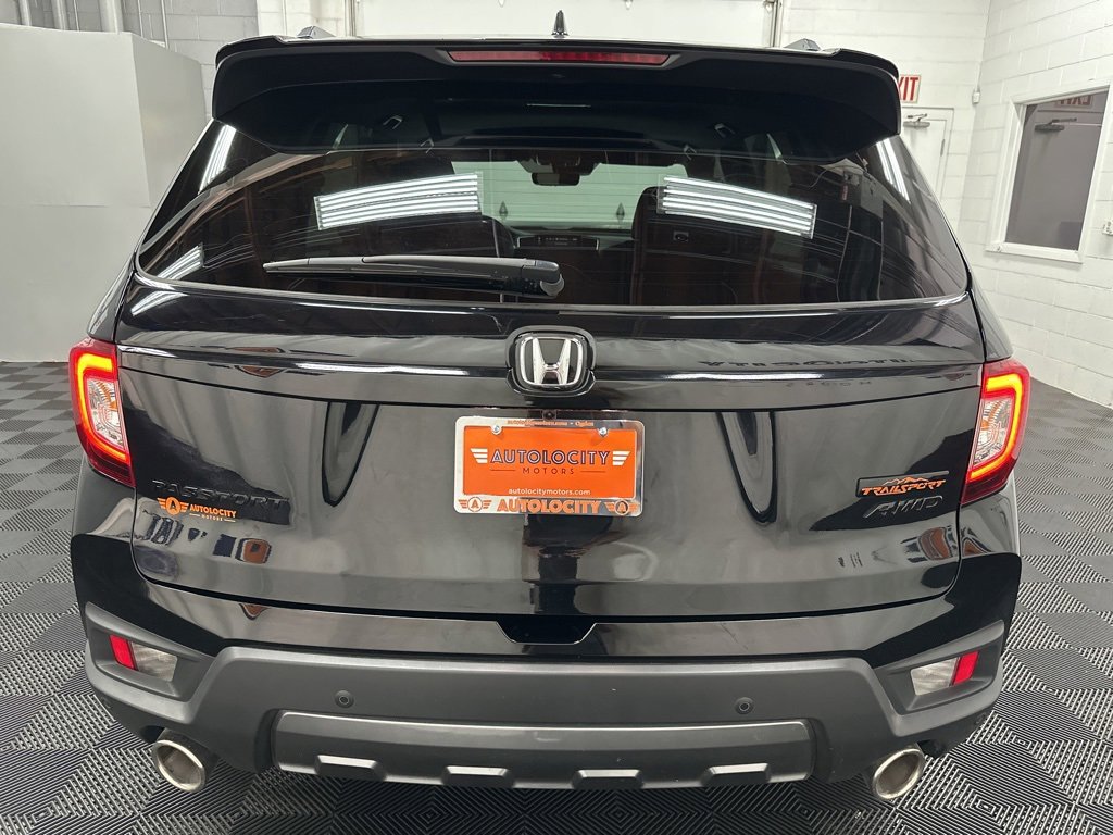 Used 2025 Honda Passport TrailSport image 8