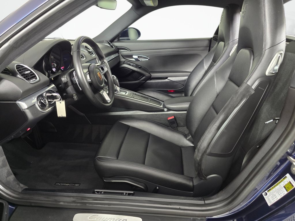 Used 2018 Porsche 718 Cayman RWD image 24