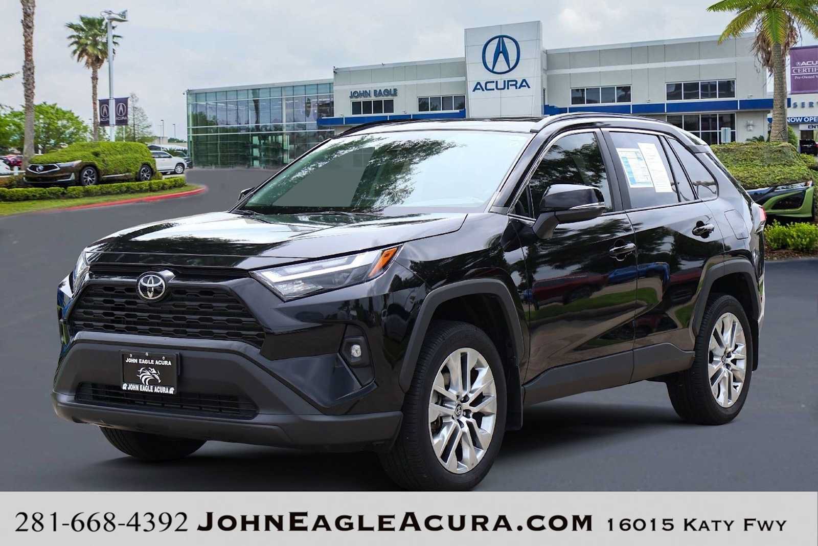 Used 2023 Toyota RAV4 XLE Premium FWD image 1