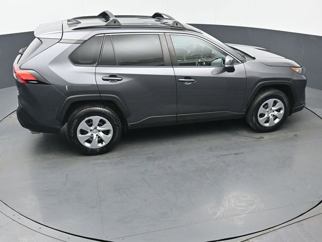 Used 2021 Toyota RAV4 LE AWD/4WD image 41