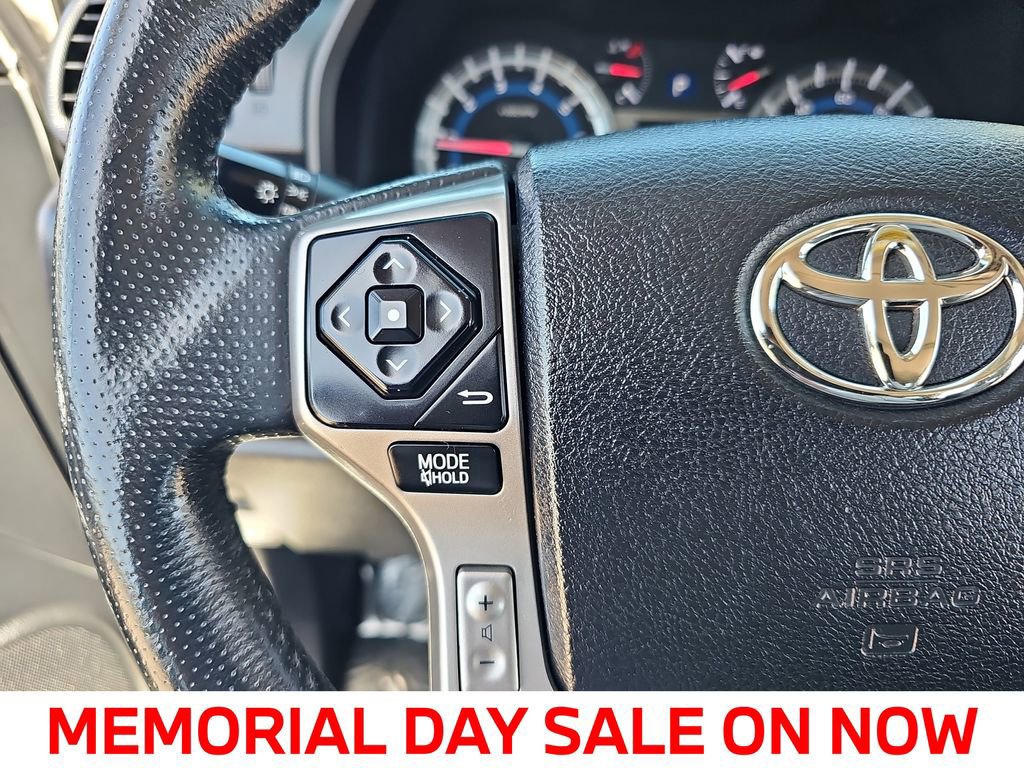 Used 2019 Toyota 4Runner SR5 Premium w/ Wilderness Package AWD/4WD image 17