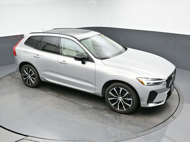 Used 2023 Volvo XC60 B5 Plus w/ Protection Package Premier image 17