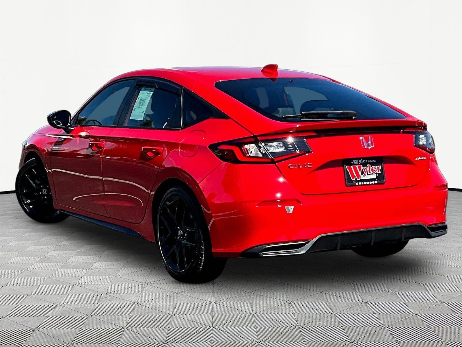 Used 2025 Honda Civic Sport image 4