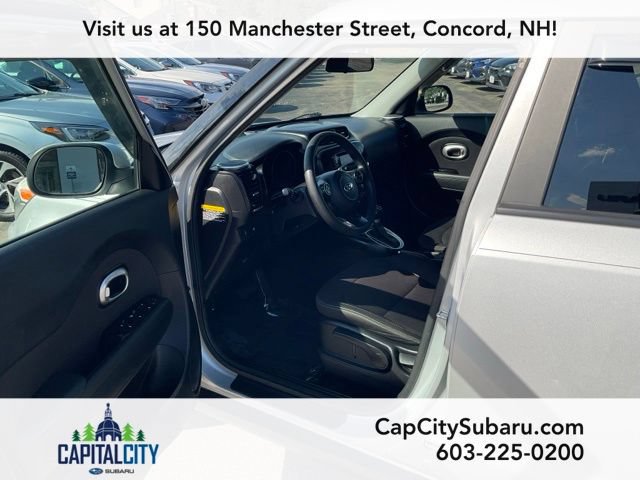 Used 2016 Kia Soul FWD image 12
