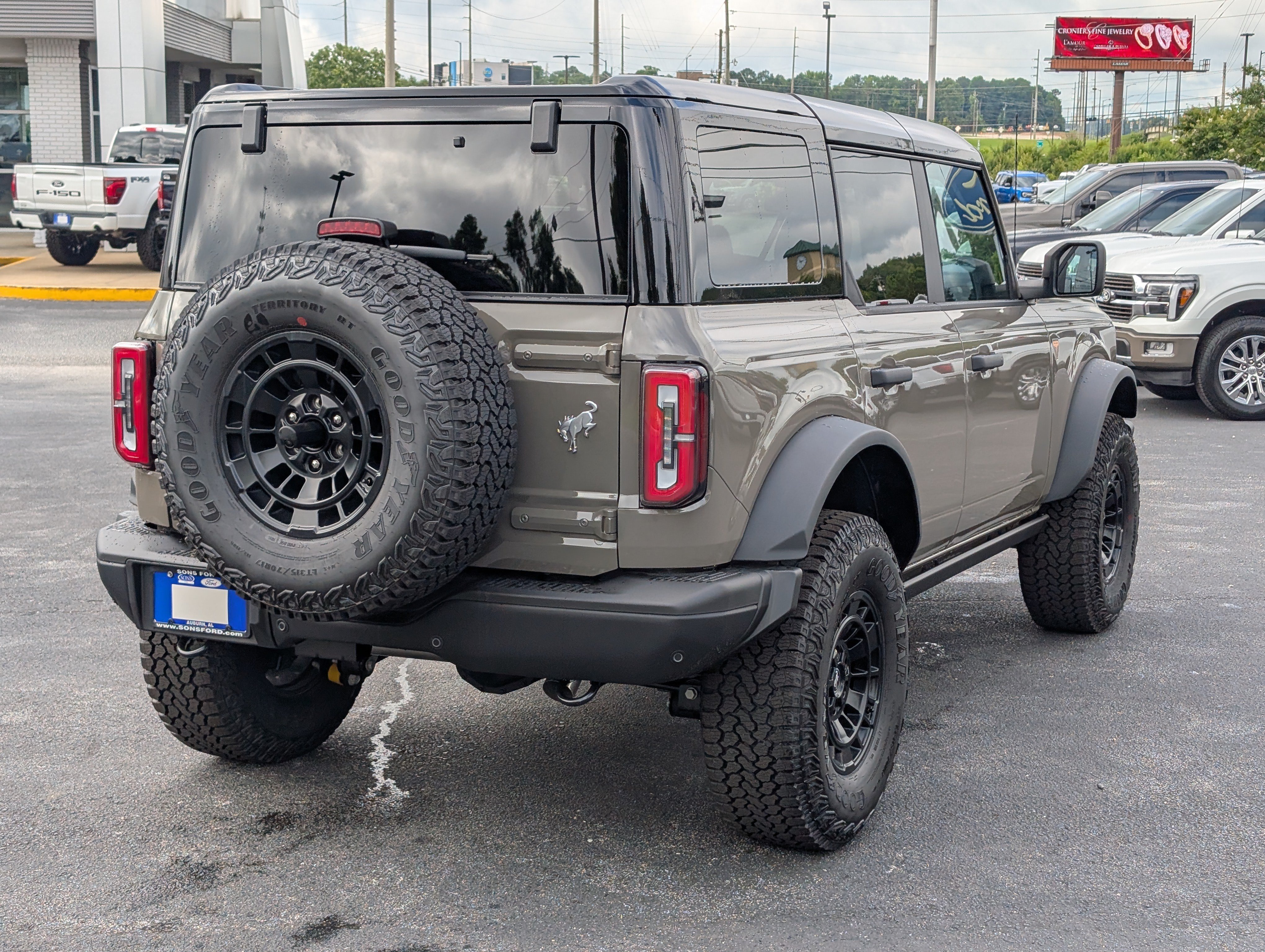 New 2026 Ford Bronco Badlands AWD/4WD image 9