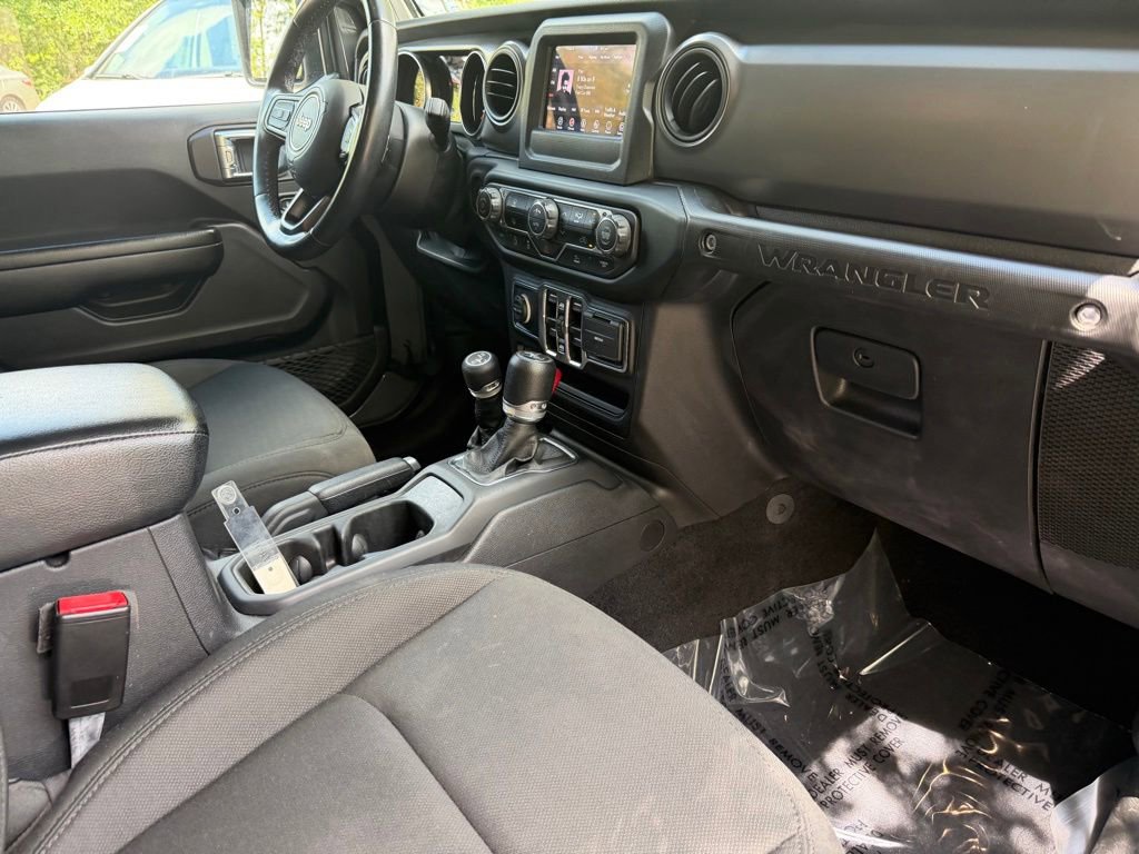 Used 2021 Jeep Wrangler Unlimited Sport AWD/4WD image 10