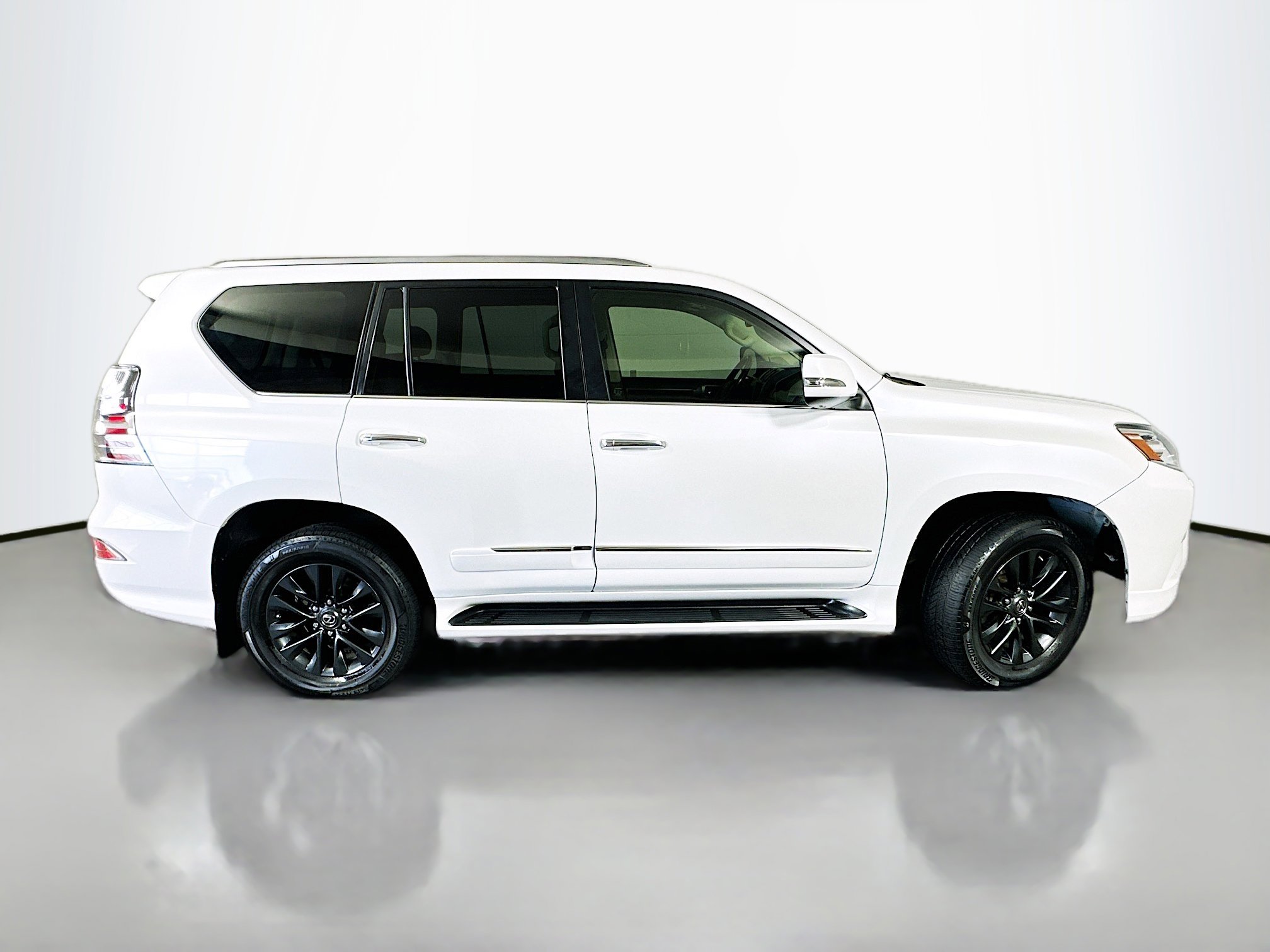 Used 2018 Lexus GX 460 Premium w/ Premium Package image 8