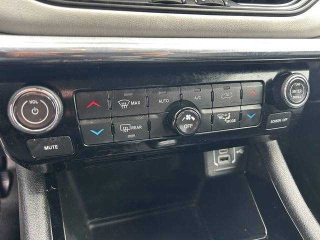 Used 2022 Jeep Compass Limited AWD/4WD image 28