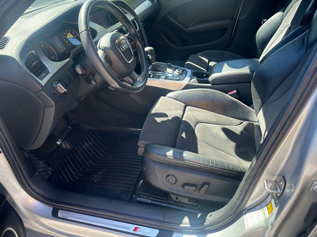 Used 2012 Audi A4 2.0T Prestige w/ Prestige Pkg image 11