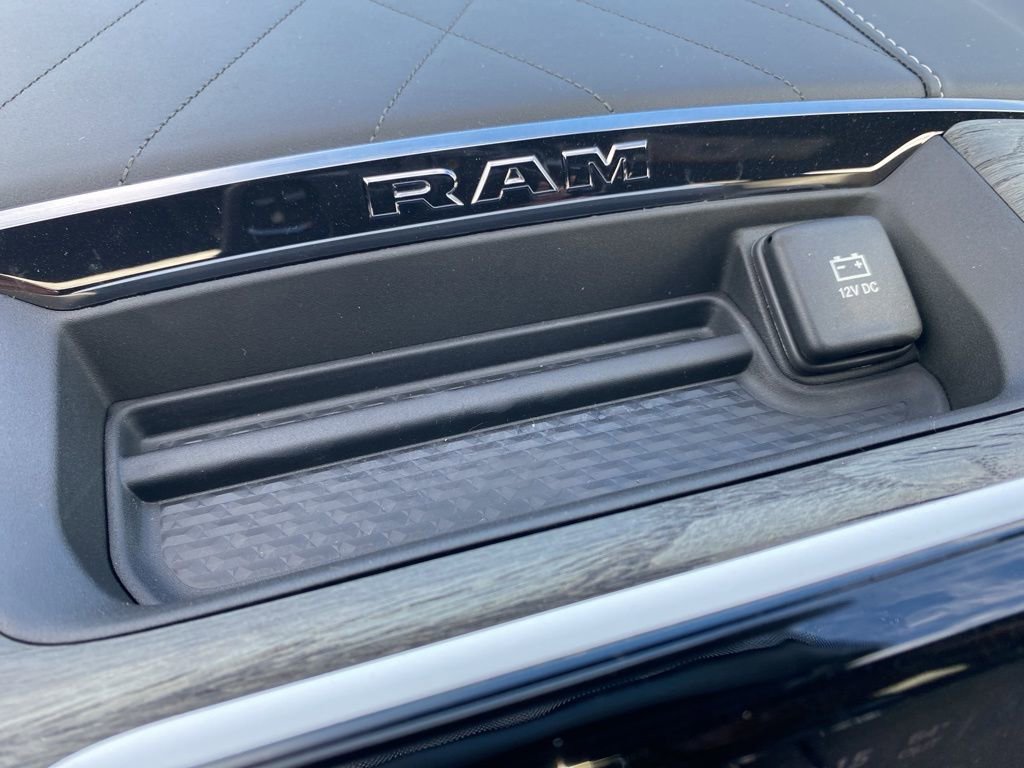 New 2026 RAM 2500 Limited image 32