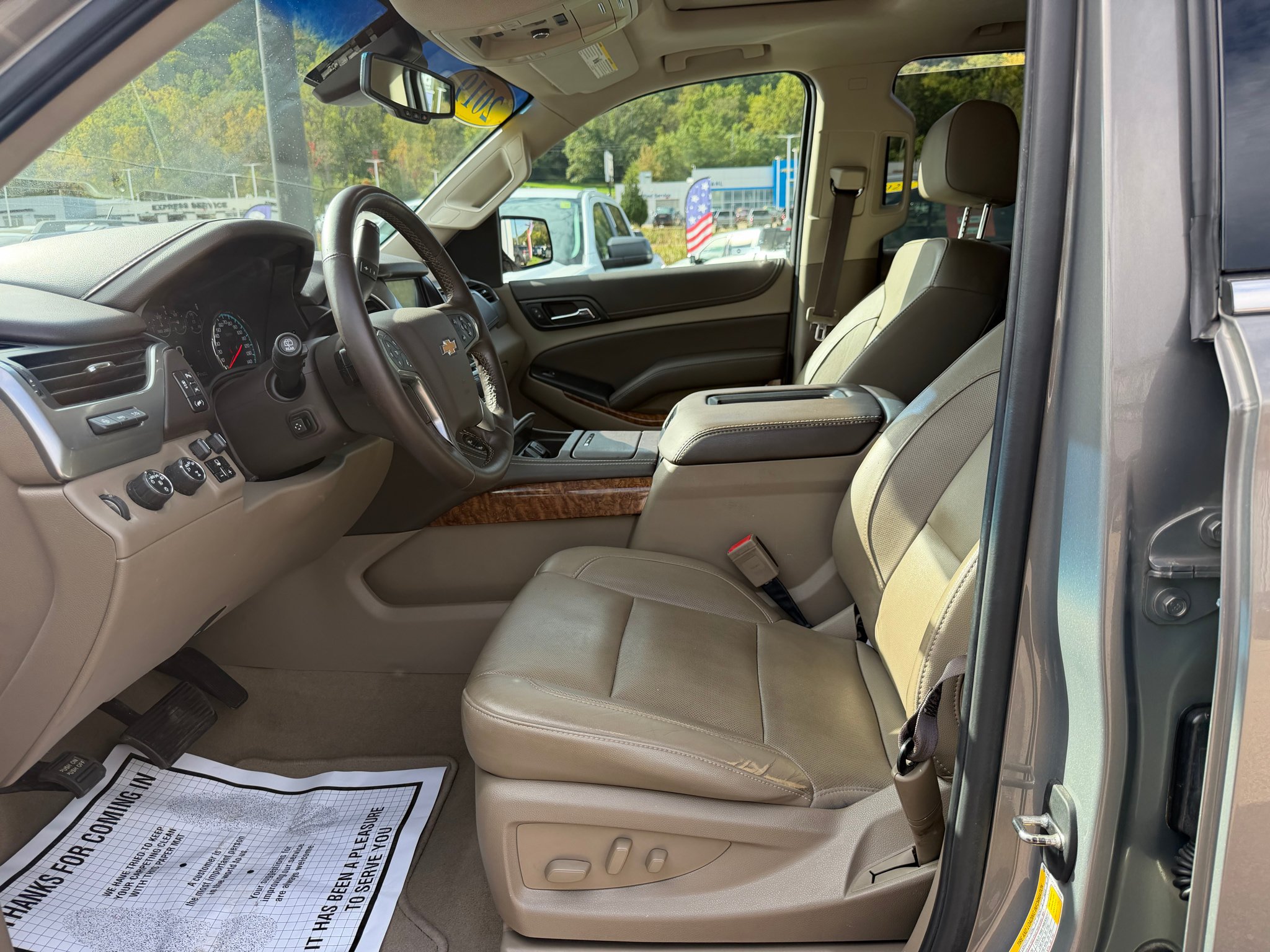 Used 2019 Chevrolet Tahoe Premier AWD/4WD image 7