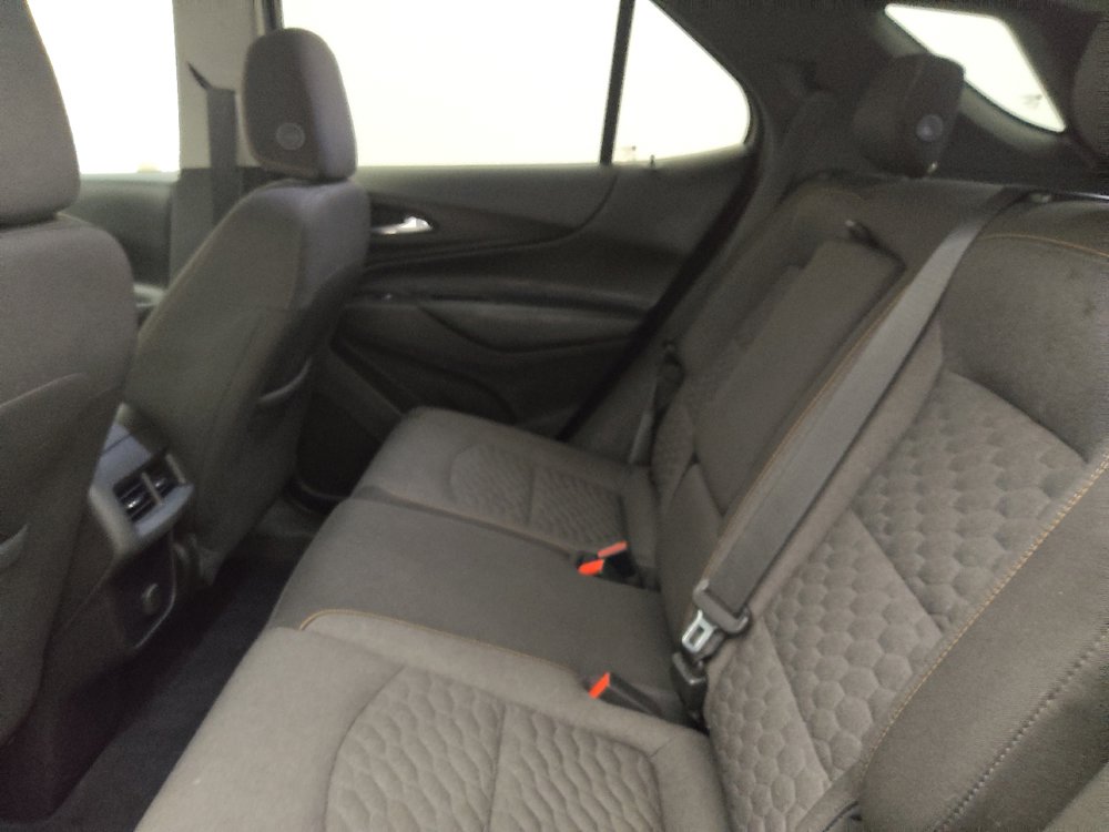 Used 2018 Chevrolet Equinox LT image 18
