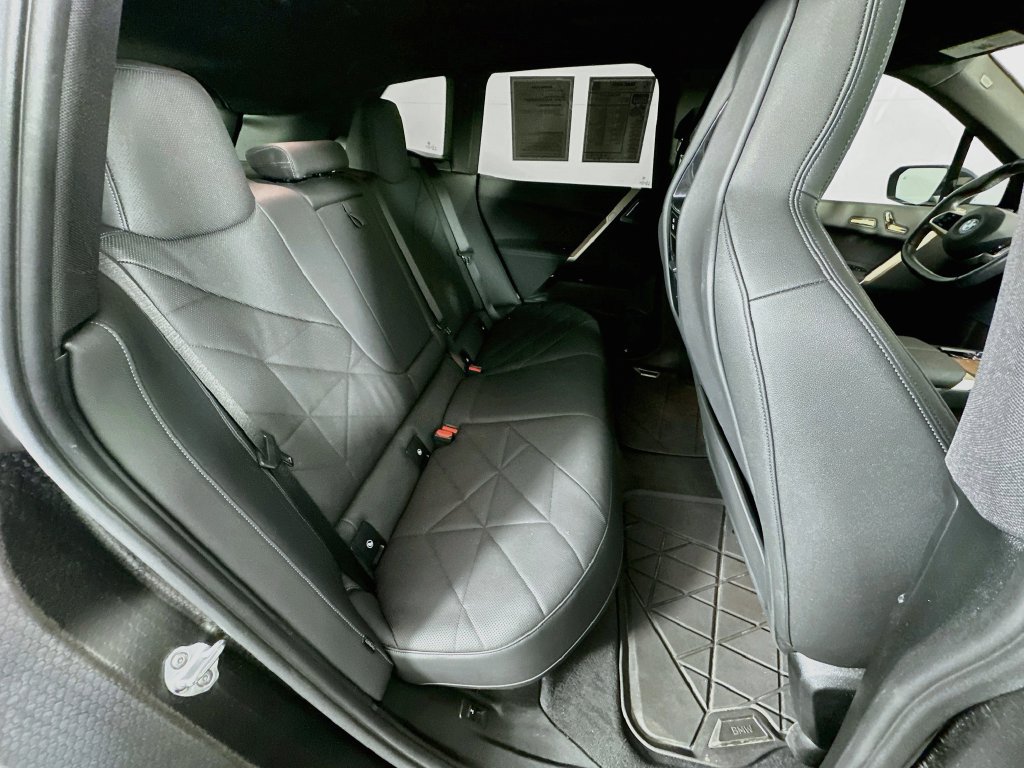 Used 2024 BMW iX M60 AWD/4WD image 36