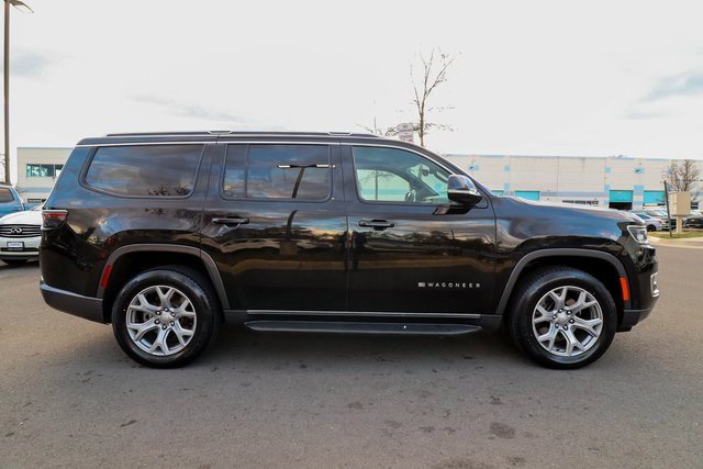 Used 2022 Jeep Wagoneer Series II image 16