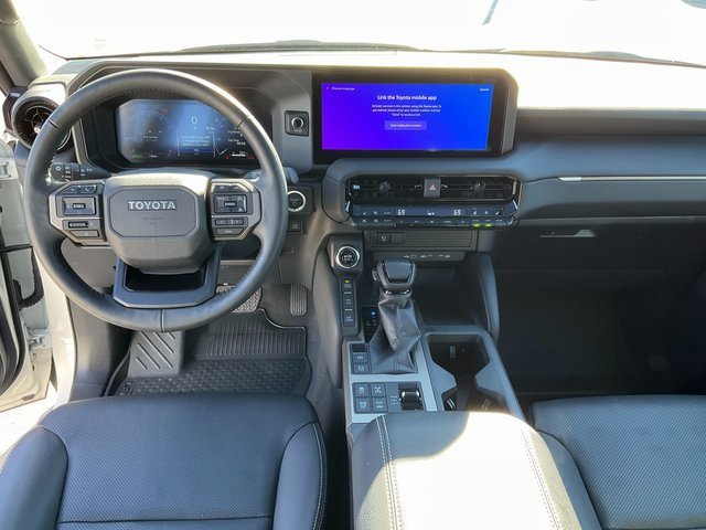 Used 2024 Toyota Land Cruiser image 4