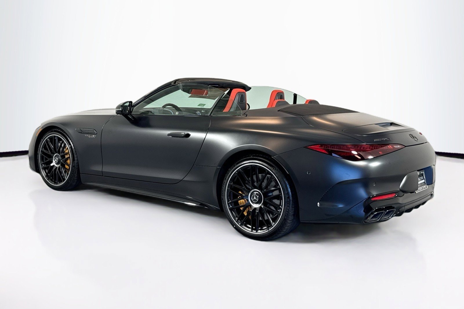 New 2026 Mercedes-Benz SL 63 AMG S e Performance 4MATIC image 7