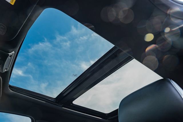 Used 2020 Ford F150 Raptor w/ Equipment Group 802A Luxury image 38