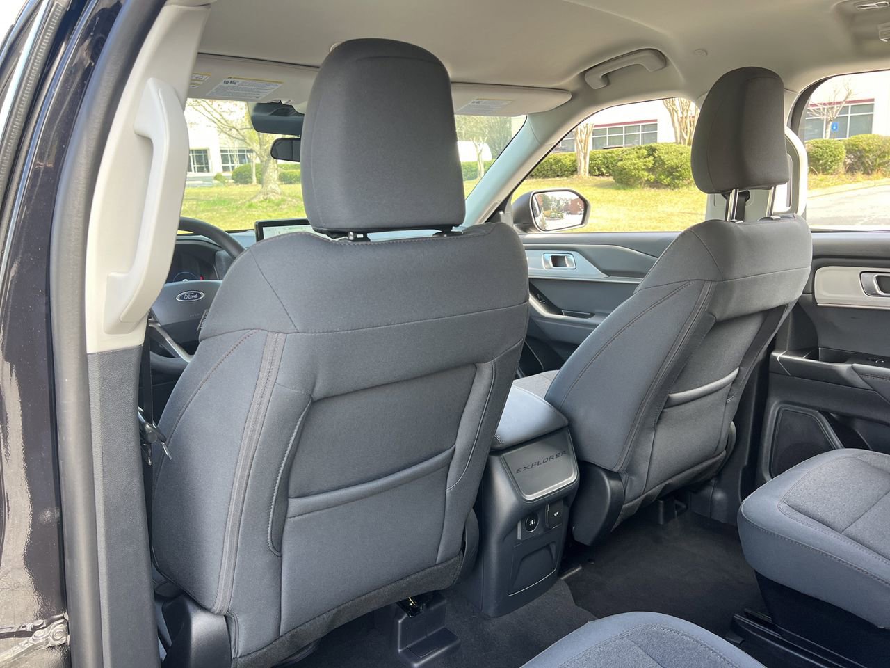 New 2026 Ford Explorer Active RWD image 19