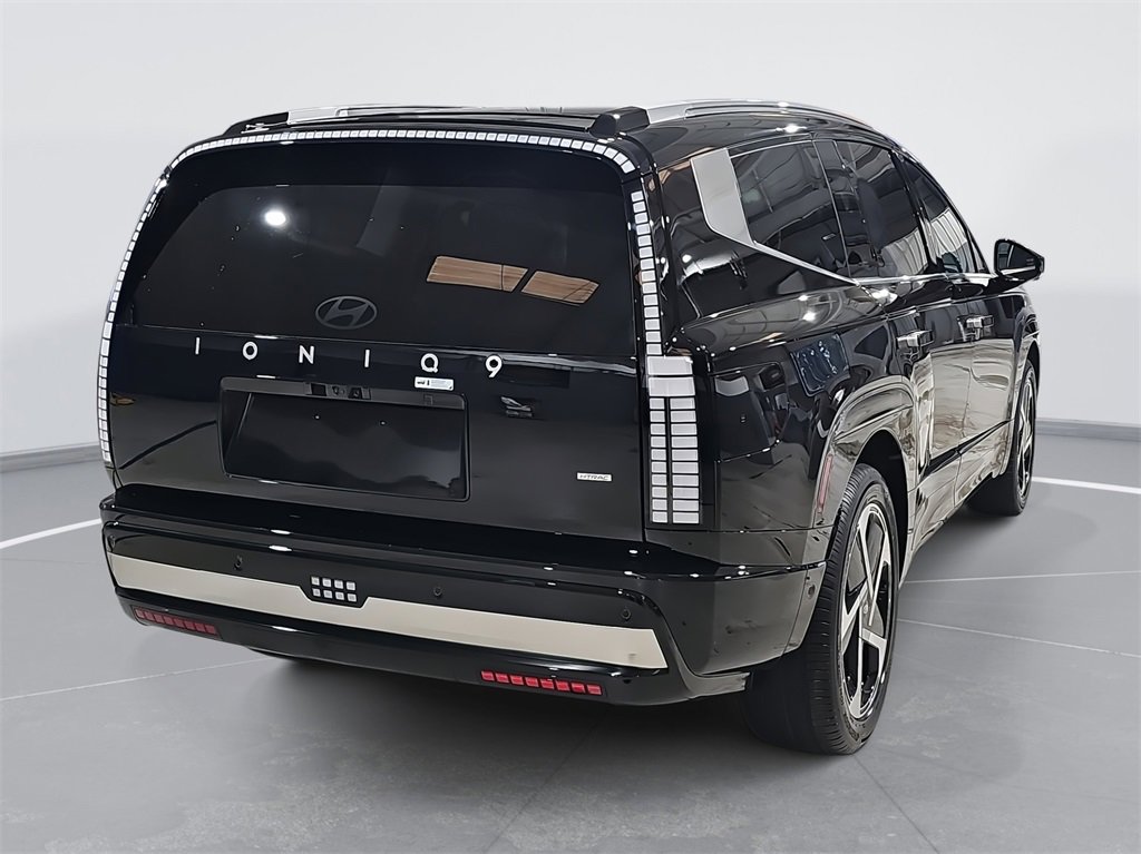 New 2026 Hyundai Ioniq 9 Calligraphy image 5