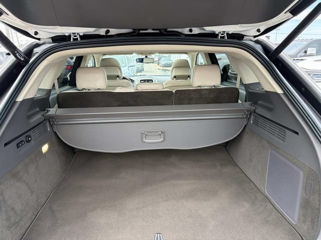 Used 2016 Lincoln MKX Reserve w/ Cargo Utility Package FWD image 10