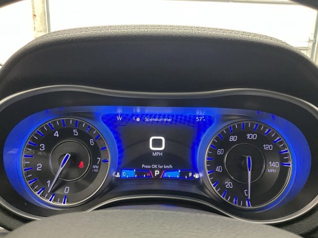 Used 2021 Chrysler 300 Touring w/ Sport Appearance Package image 9