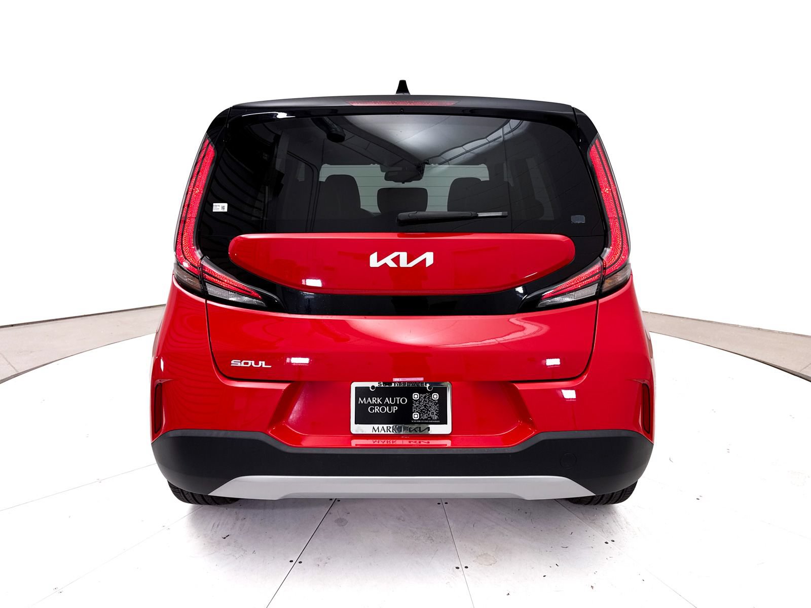 Certified 2025 Kia Soul EX FWD image 18