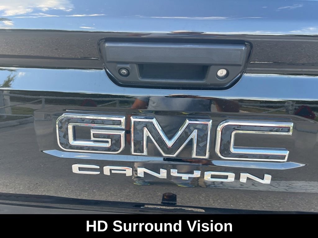 Used 2025 GMC Canyon AT4 w/ Technology Plus Package AWD/4WD image 33