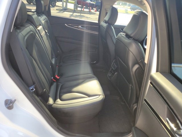 Used 2023 Lincoln Nautilus Reserve AWD/4WD image 25