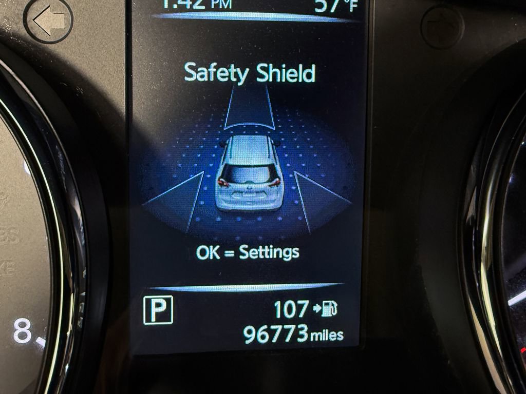 Used 2017 Nissan Rogue SV w/ SV Premium Package AWD/4WD image 29