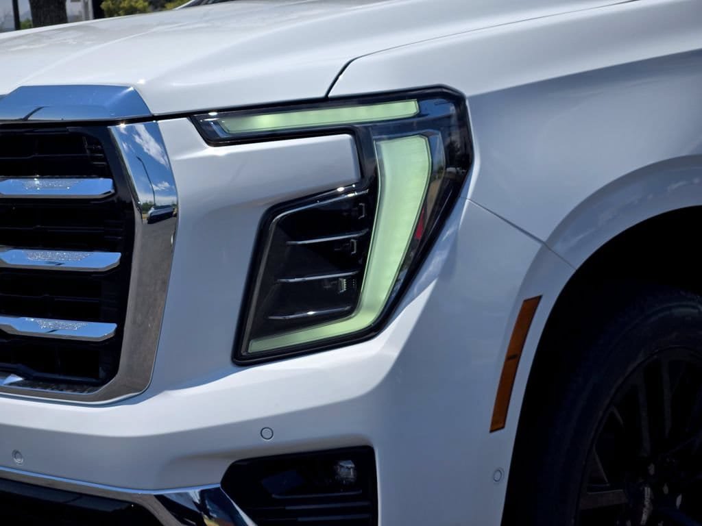 New 2026 GMC Yukon Elevation w/ Elevation Premium Package AWD/4WD image 5