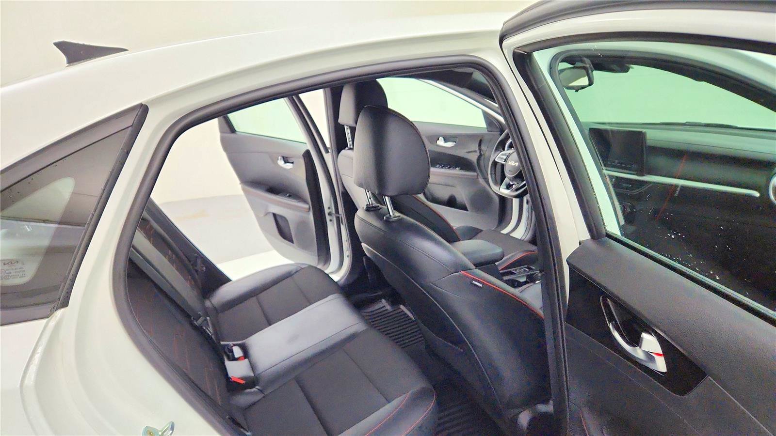 Used 2023 Kia Forte GT FWD image 22