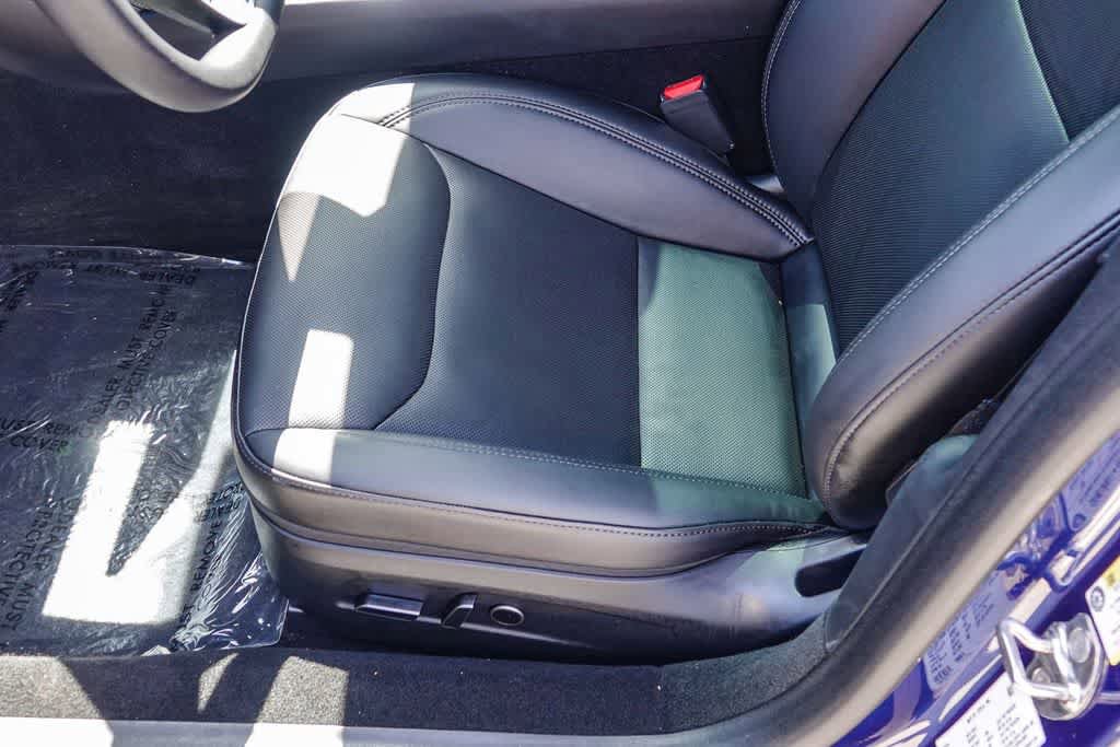 Used 2024 Tesla Model 3 Standard Range RWD image 19