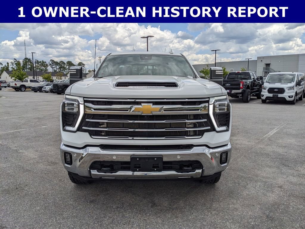 Used 2024 Chevrolet Silverado 2500 LTZ w/ LTZ Plus Package AWD/4WD image 12