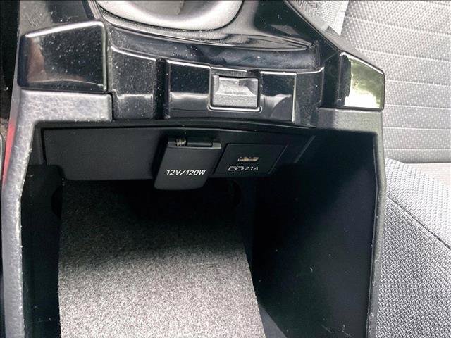 Used 2020 Toyota Corolla SE FWD image 26