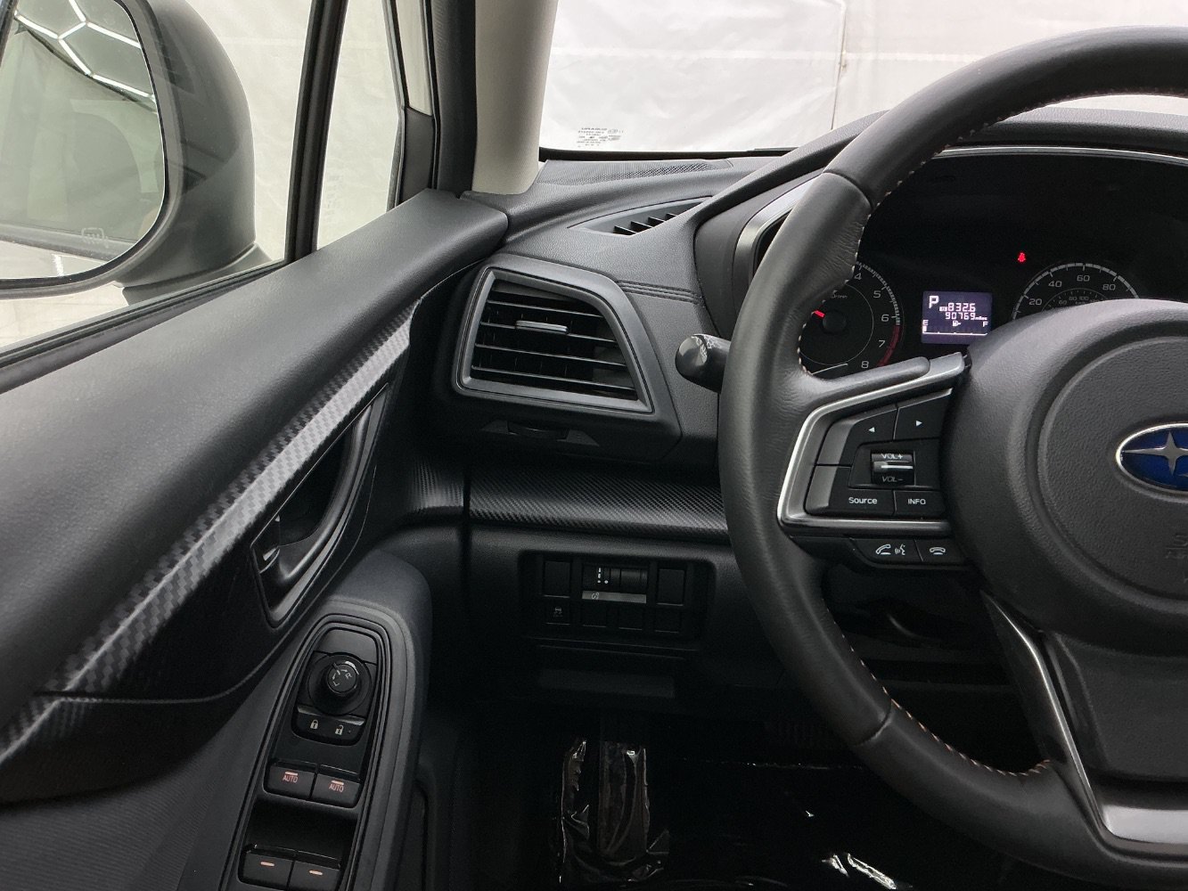 Used 2018 Subaru Crosstrek 2.0i Premium AWD/4WD image 32