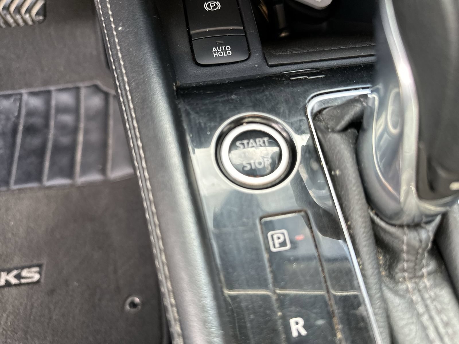Used 2021 Nissan Kicks SV FWD image 16