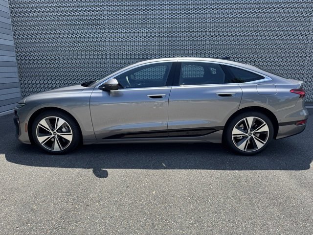 New 2025 Audi A6 e-tron Premium image 2